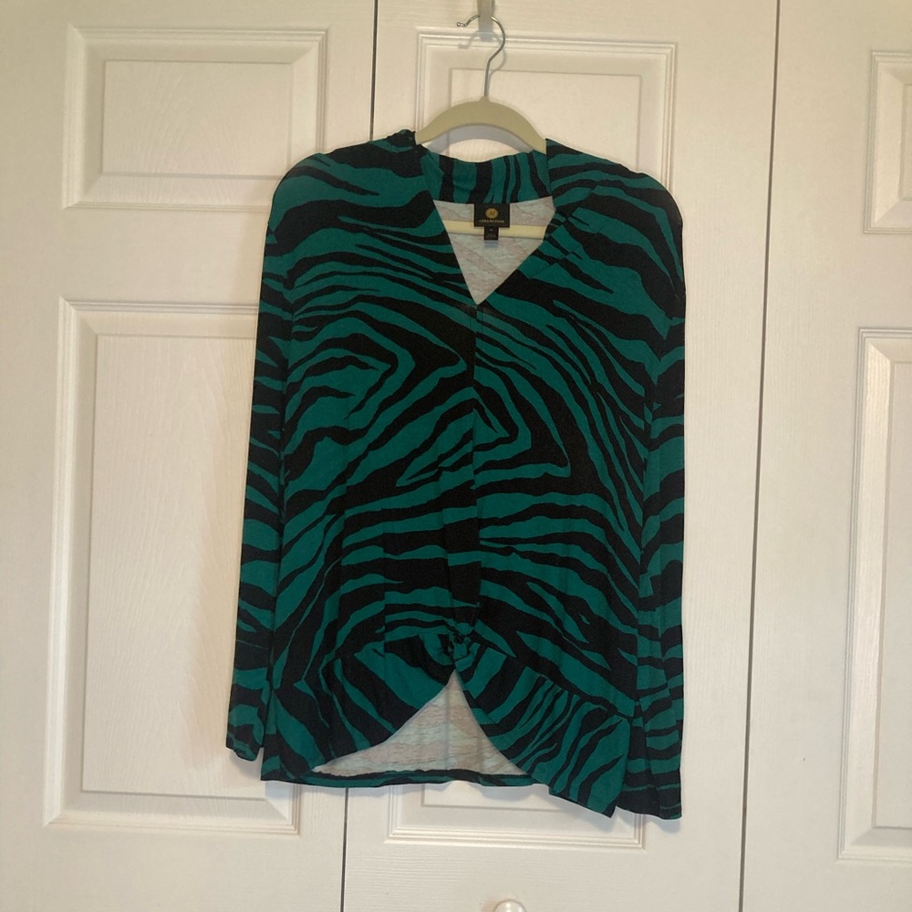 Tiger Stripe Long-Sleeved Top with Knot Size XL